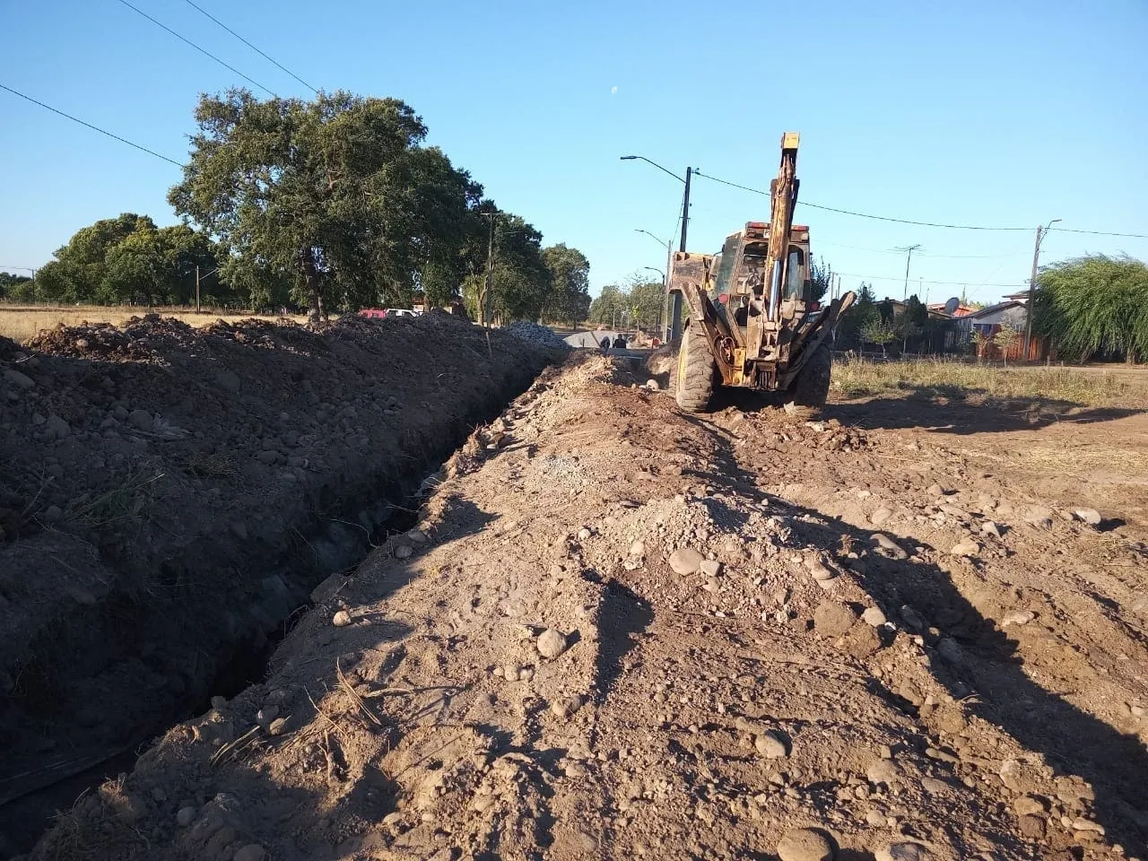 Excavación de zanja para red sanitaria